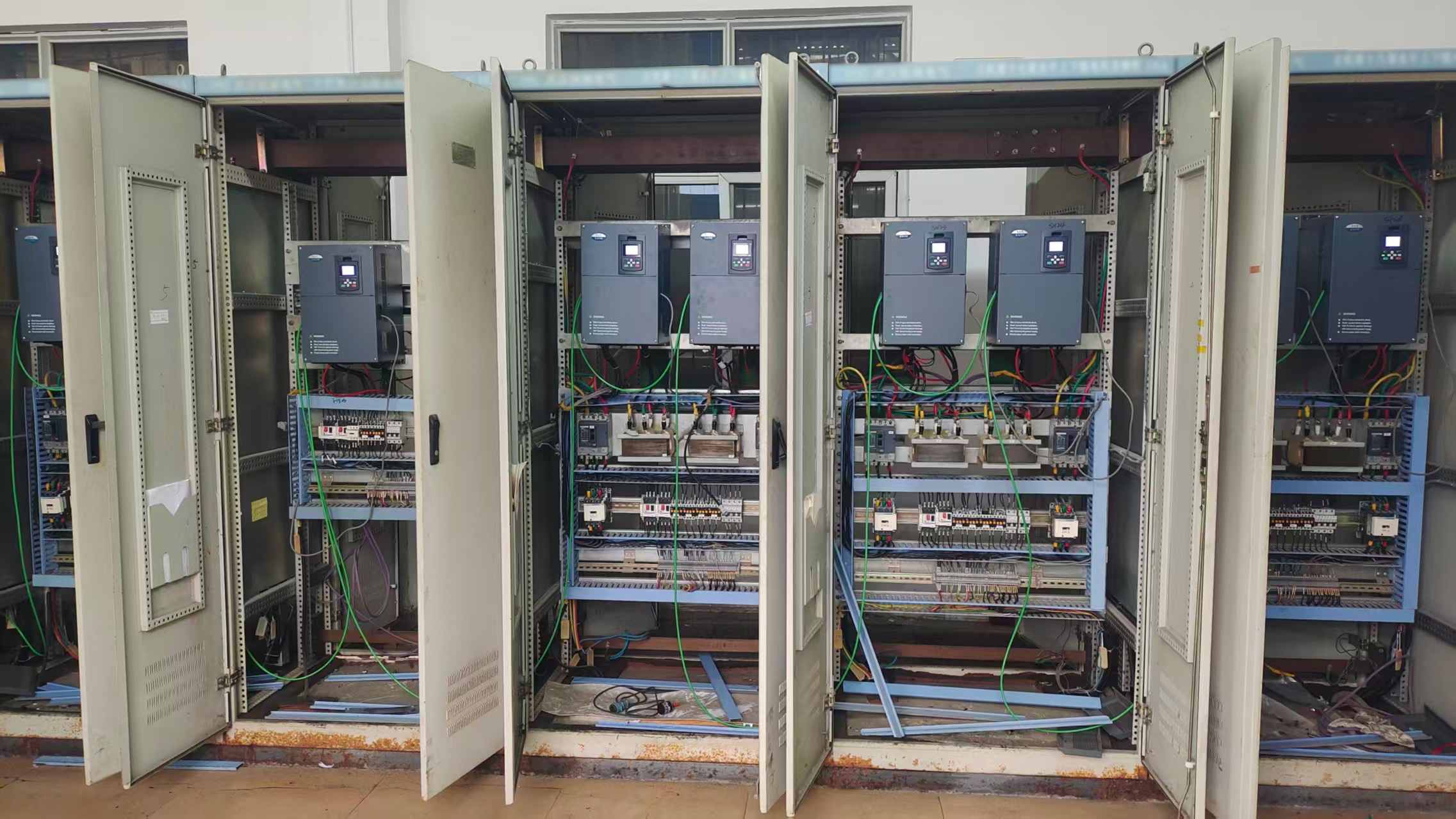 6686体育V9-H系列变频器：助力钢厂1250冷弯机组生产线“焕新升级”！