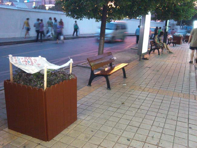 郴州道路景观花箱,湖南室外健身器材,湖南室外休闲椅,湖南儿童滑梯,湖南运动场地,长沙人造草皮,长沙室内外运动地板,长沙球场围栏,长沙室外健身器材,长沙室外休闲椅,长沙儿童滑梯,长沙运动场地,长沙多威体育用品有限公司