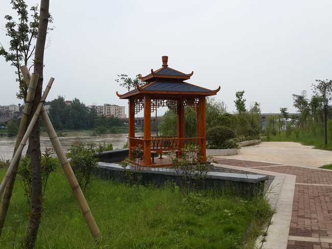 平江县汨罗江风光带凉亭实例,湖南室外健身器材,湖南室外休闲椅,湖南儿童滑梯,湖南运动场地,长沙人造草皮,长沙室内外运动地板,长沙球场围栏,长沙室外健身器材,长沙室外休闲椅,长沙儿童滑梯,长沙运动场地,长沙多威体育用品有限公司
